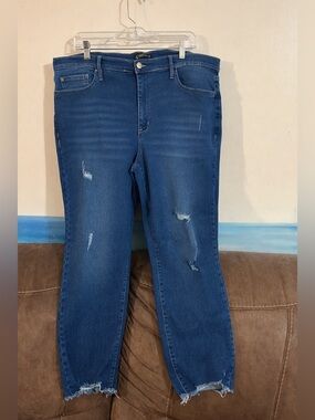 Excellent Condition Nanette High Rise Slim Straight Jeans Size 18